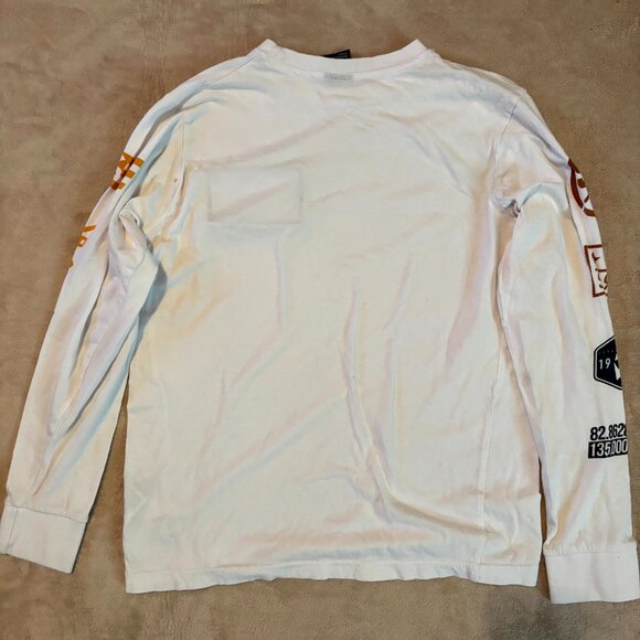 Southpole Long Sleeve Graphic Patch Shirt – White – Size Small - Picture 10 of 11
